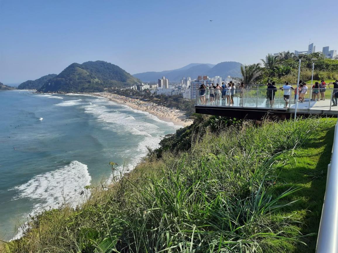 Apartamento Enseada, Guarujá, 3 dorms, 3 banhs, 8 pessoas, 4 min a pé da praia, 2 sacadas, 2 vagas de garagem Extérieur photo